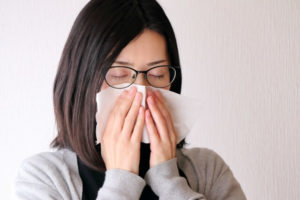 寒暖差アレルギーの女性